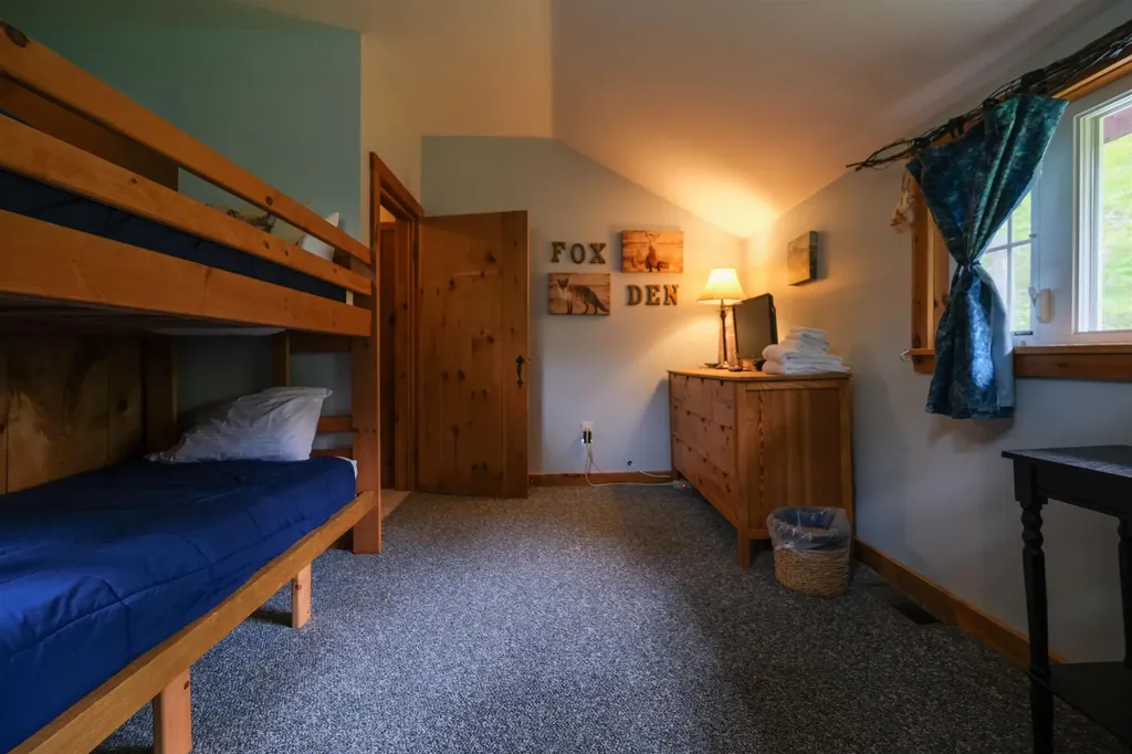 615 Old County Road Cavendish VT 05142