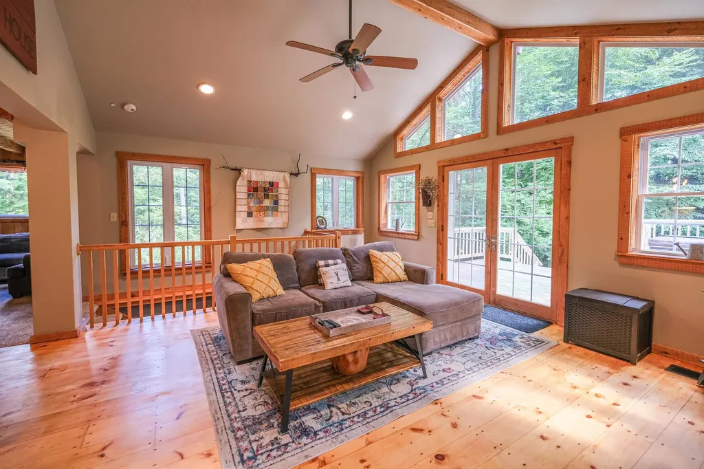 615 Old County Road Cavendish VT 05142