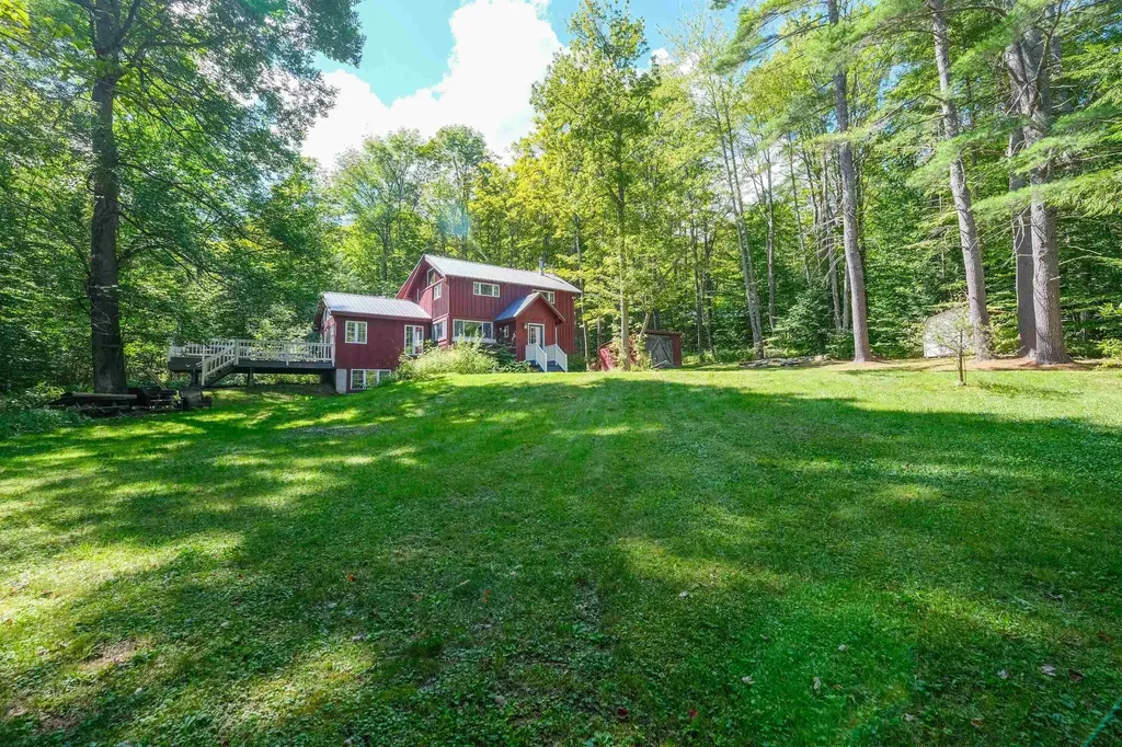 615 Old County Road Cavendish VT 05142