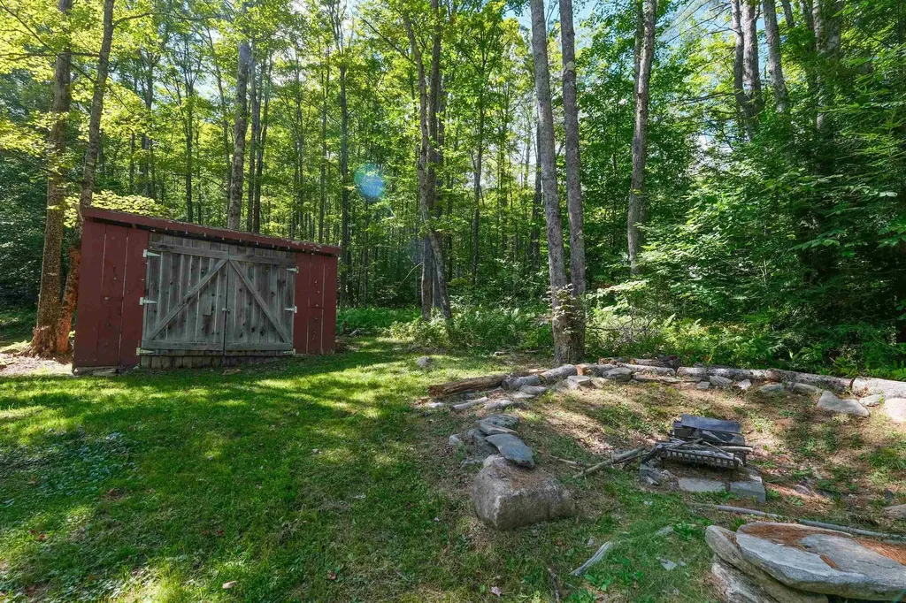 615 Old County Road Cavendish VT 05142