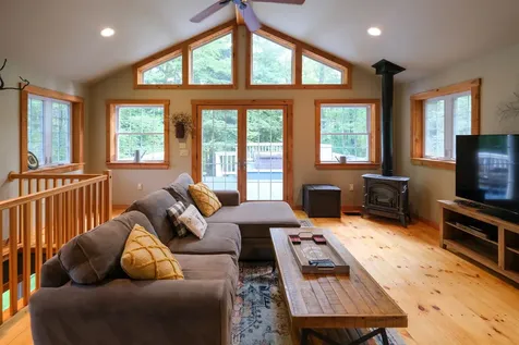 615 Old County Road Cavendish VT 05142