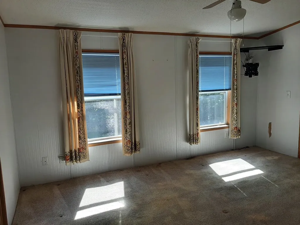 43 Wildwood Way Conway NH 03813