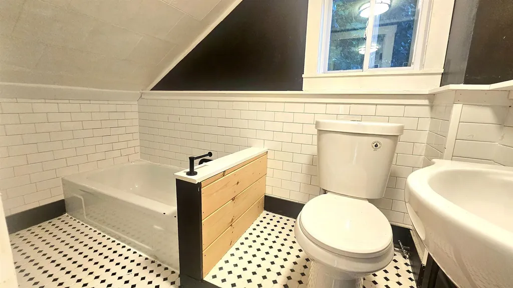 215 Maple Street Bennington VT 05201