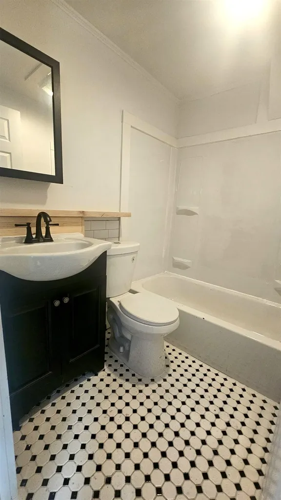 215 Maple Street Bennington VT 05201