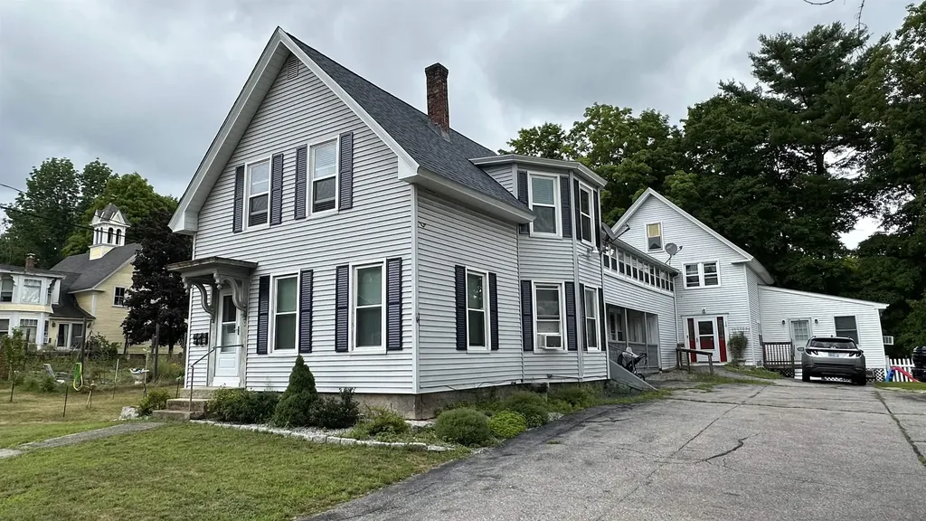 30 High Street Goffstown NH 03045