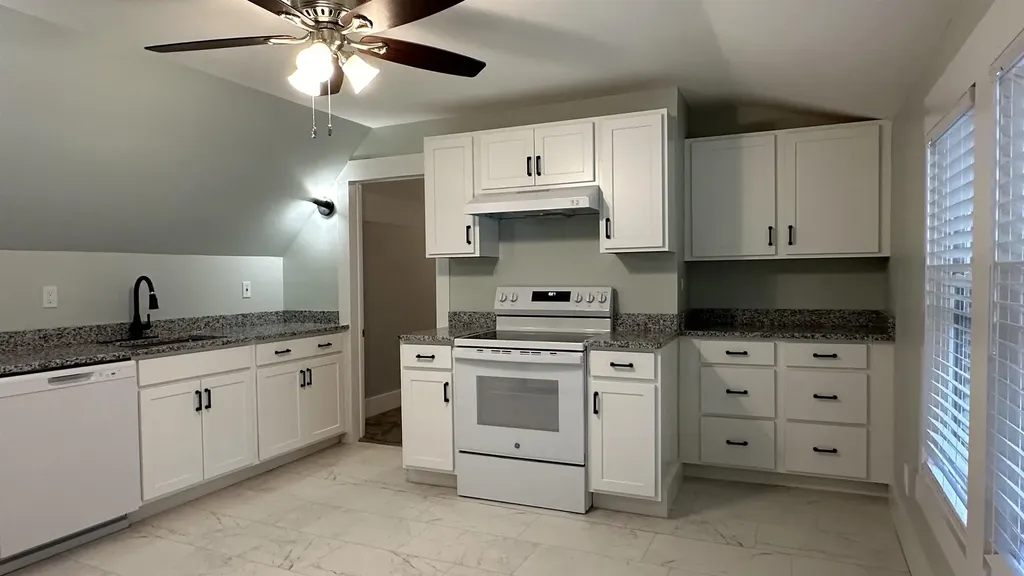 30 High Street Goffstown NH 03045