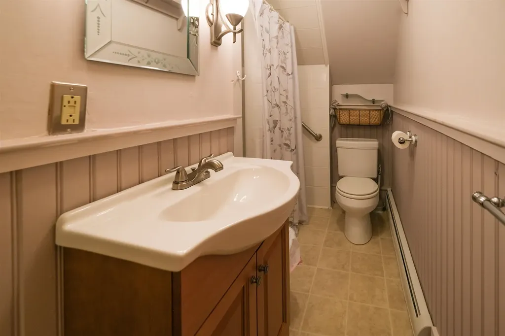 18 High Street Ludlow VT 05149