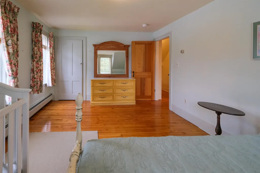 18 High Street Ludlow VT 05149