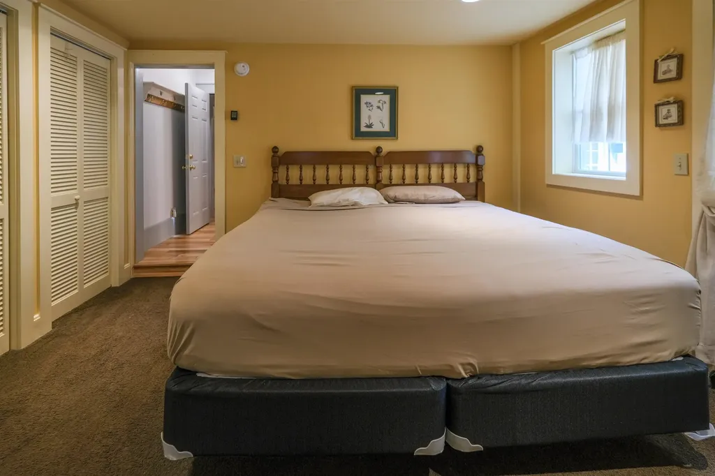 18 High Street Ludlow VT 05149