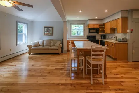 18 High Street Ludlow VT 05149