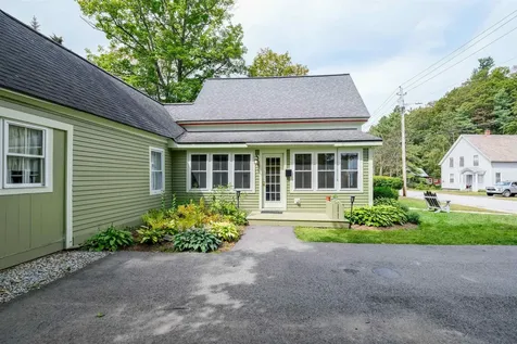 18 High Street Ludlow VT 05149