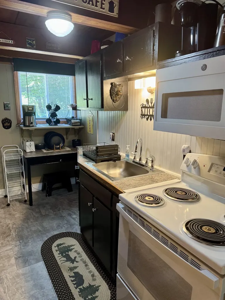 41 Millers Run Bethlehem NH 03574