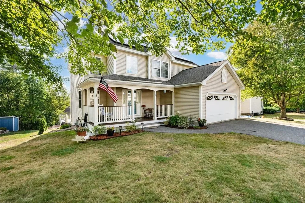 22 Treetop Lane Manchester NH 03102