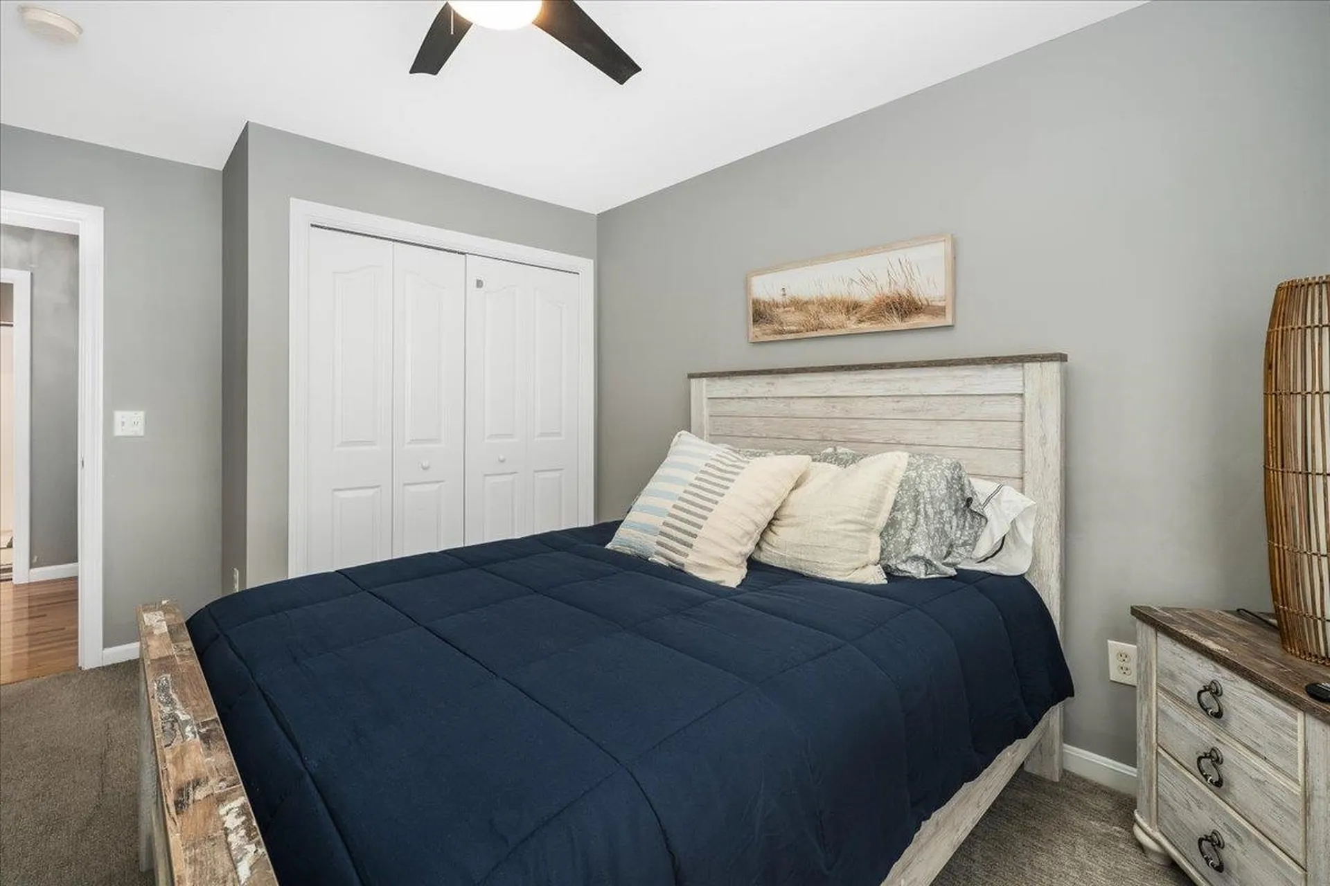 22 Treetop Lane Manchester NH 03102