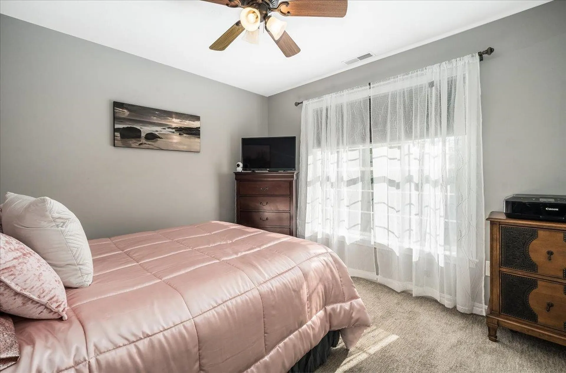 22 Treetop Lane Manchester NH 03102