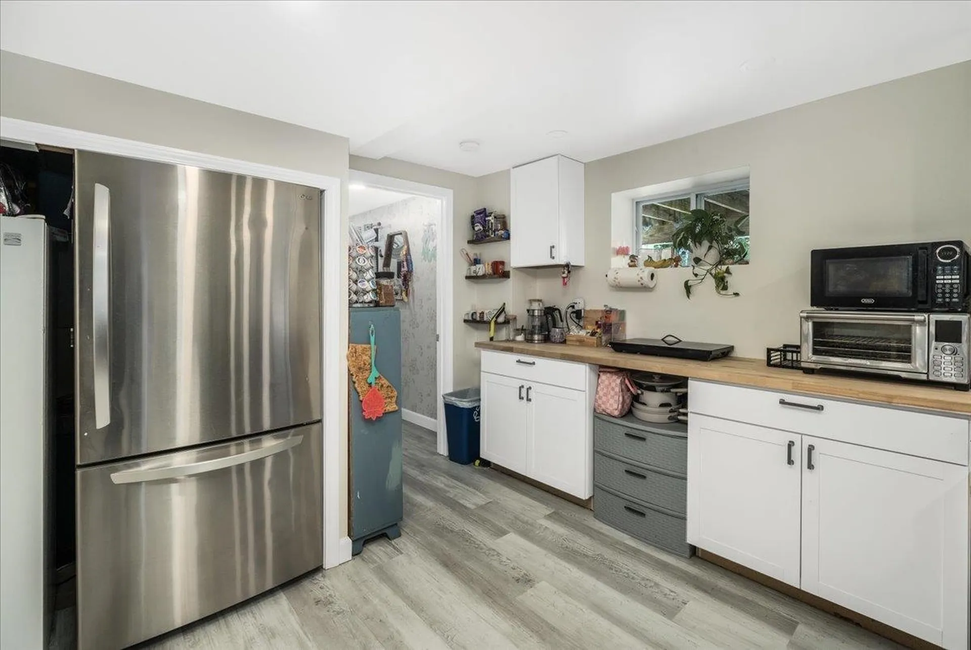 22 Treetop Lane Manchester NH 03102