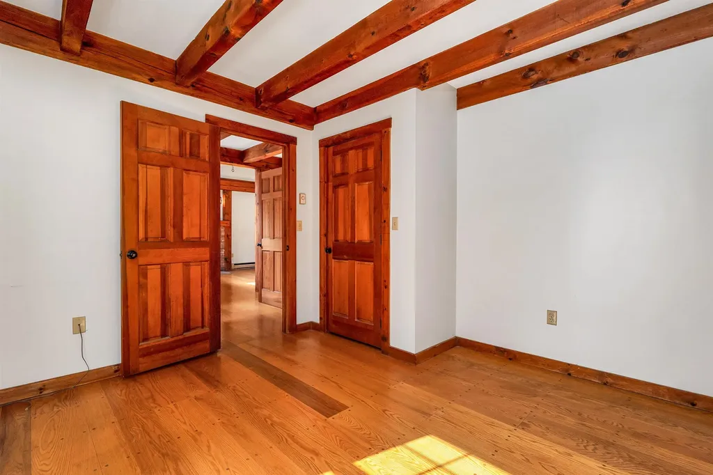 136 Cross Road Chesterfield NH 03466