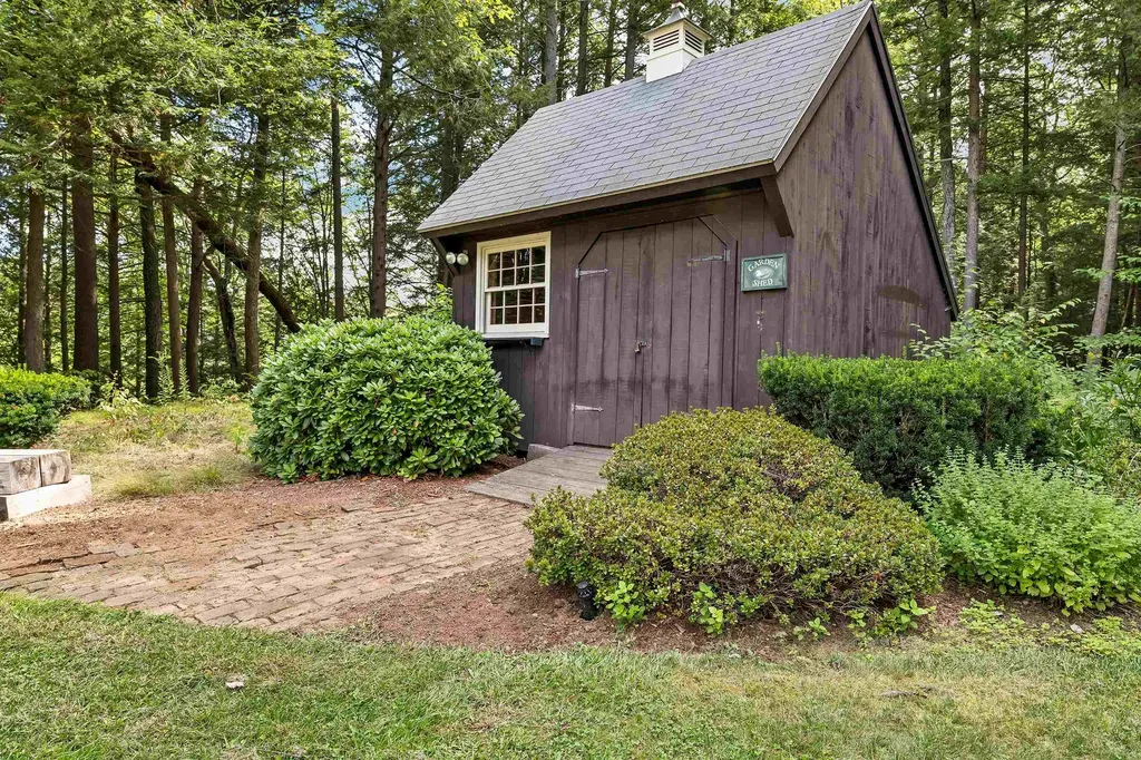 136 Cross Road Chesterfield NH 03466