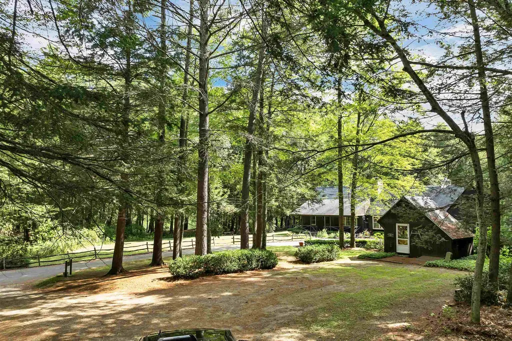 136 Cross Road Chesterfield NH 03466