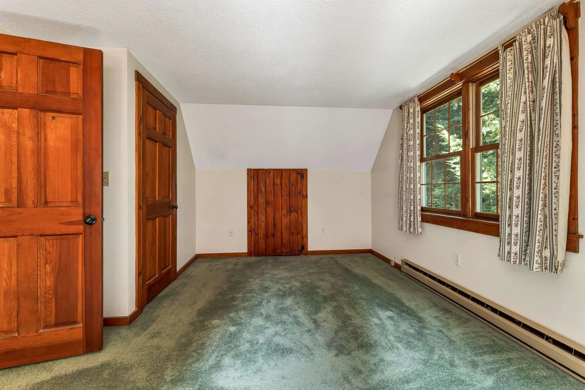 136 Cross Road Chesterfield NH 03466