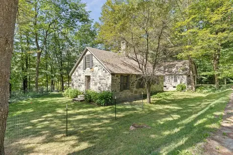 1937 Green Mountain Turnpike Chester VT 05143