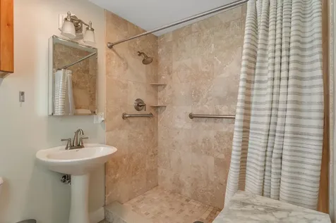 1937 Green Mountain Turnpike Chester VT 05143