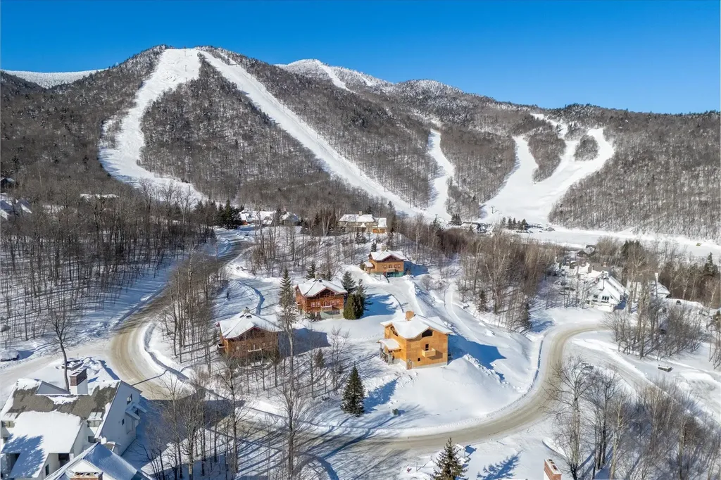 22 Vistas Drive Killington VT 05751