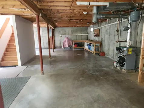 13 Woodland Avenue Nottingham NH 03290