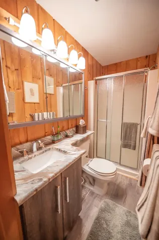 2D Polar Bear North Dover VT 05356