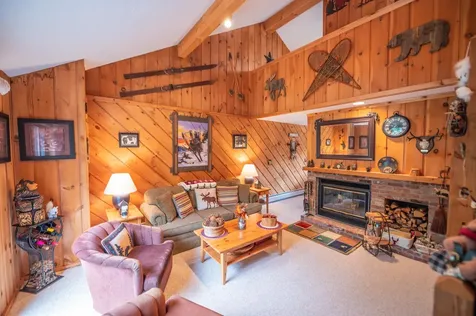 2D Polar Bear North Dover VT 05356