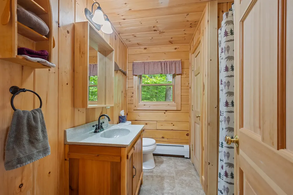 89 Woodwinds Drive Thornton NH 03285