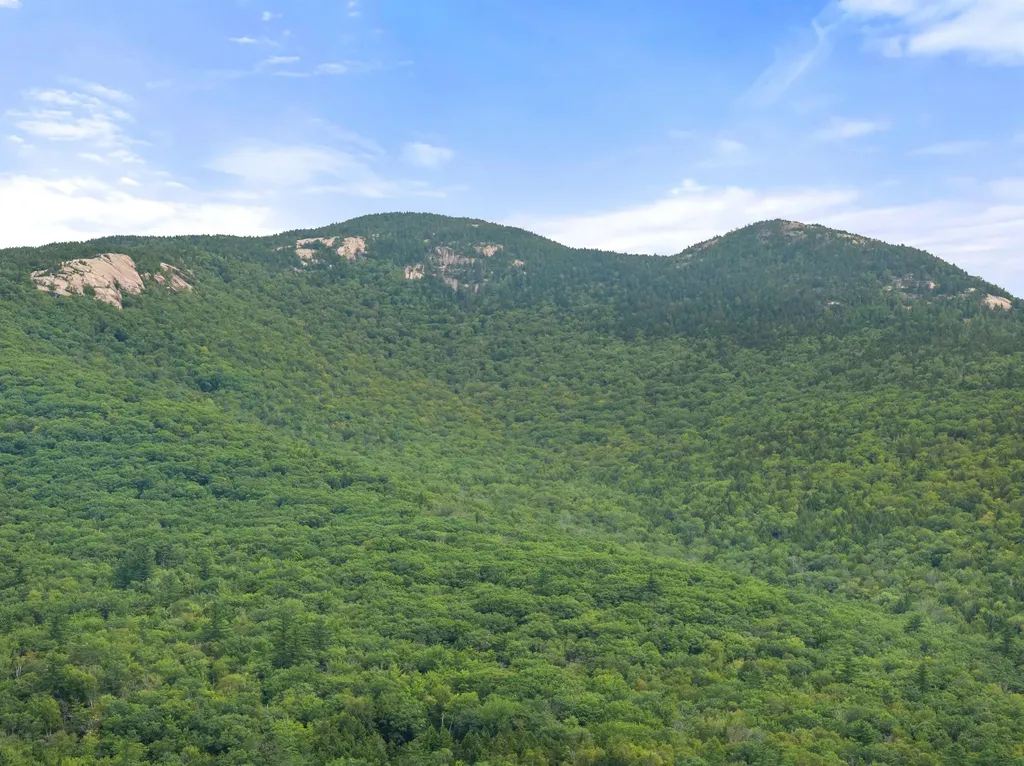 89 Woodwinds Drive Thornton NH 03285