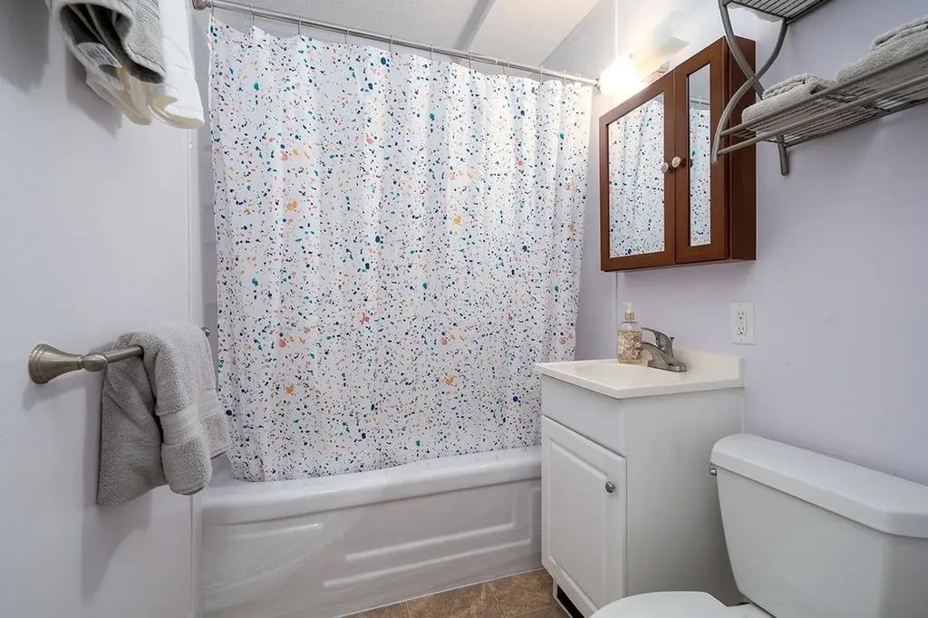 9 Treetop Circle Laconia NH 03246