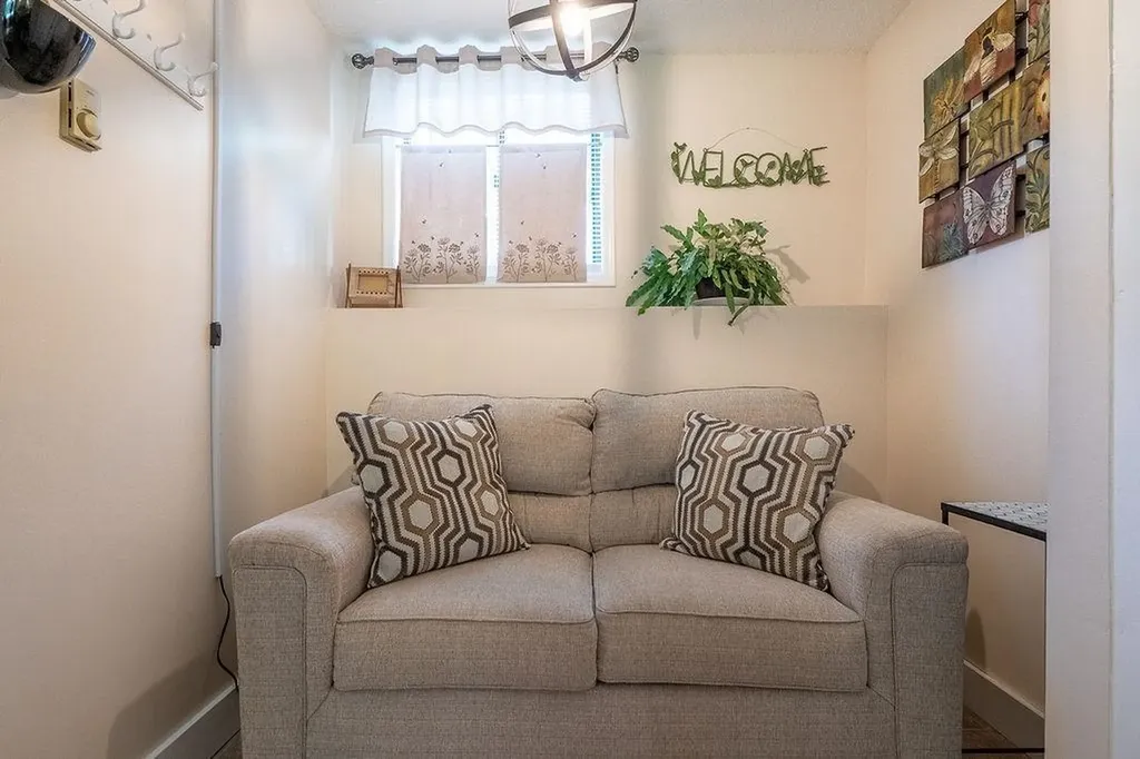 9 Treetop Circle Laconia NH 03246