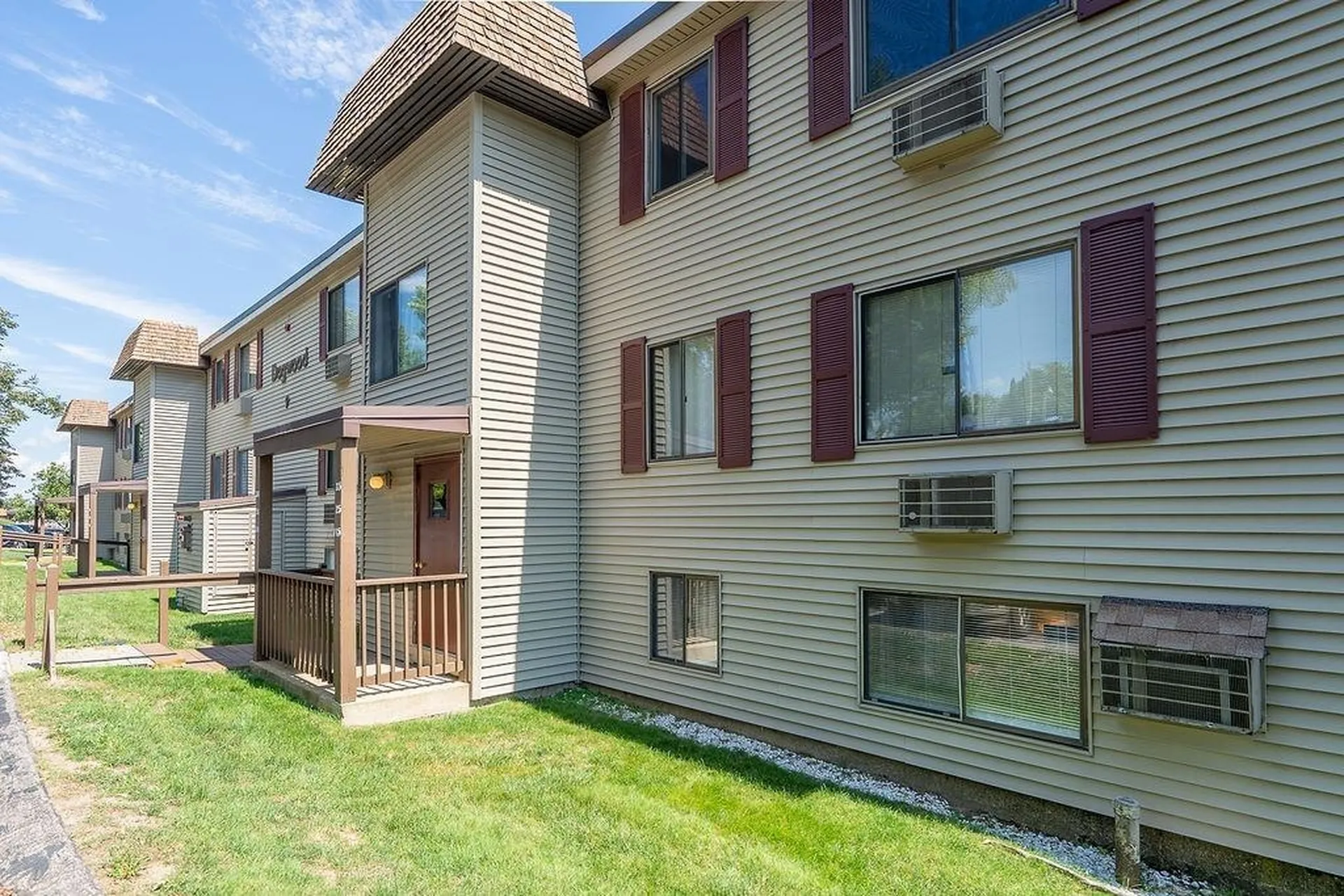 9 Treetop Circle Laconia NH 03246