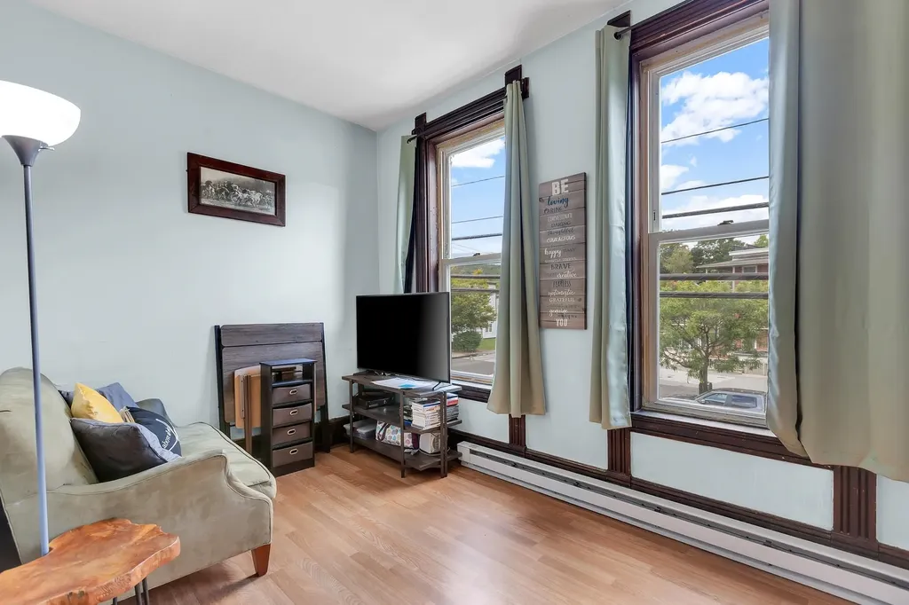 158 Main Street Ludlow VT 05149