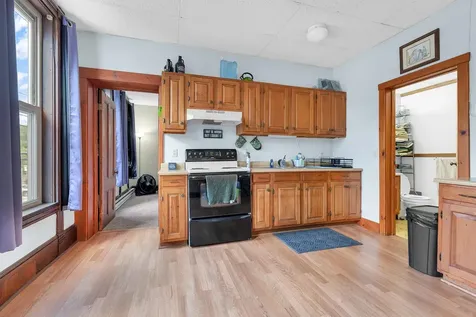 158 Main Street Ludlow VT 05149