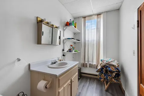 158 Main Street Ludlow VT 05149