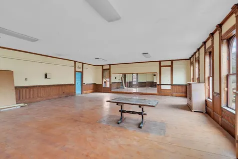 158 Main Street Ludlow VT 05149