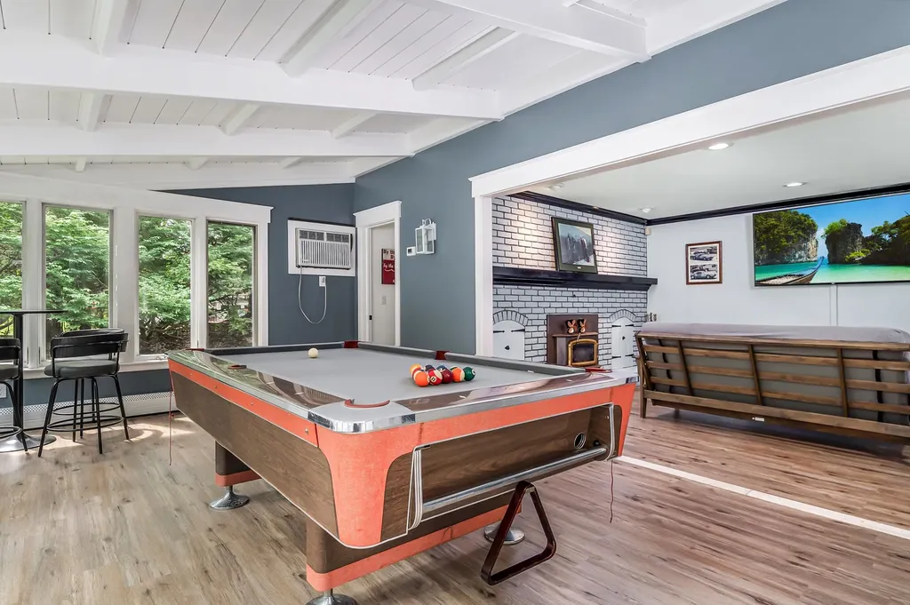 12 Grandview Terrace Rutland City VT 05701