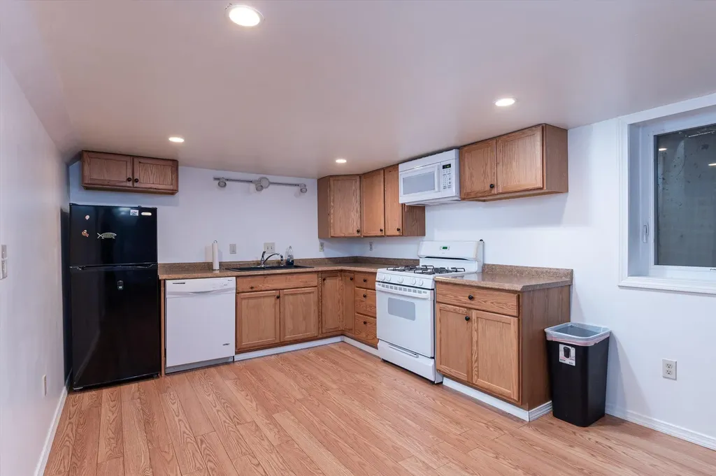 12 Grandview Terrace Rutland City VT 05701