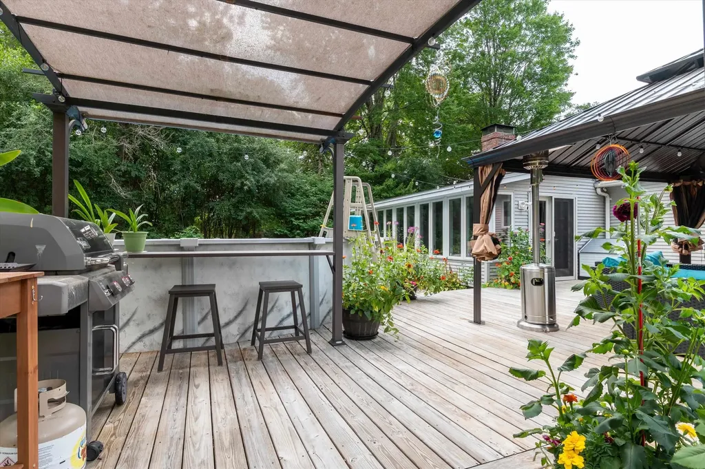 12 Grandview Terrace Rutland City VT 05701