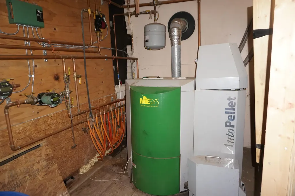 452 Vertical Mile Road Sheffield VT 05866