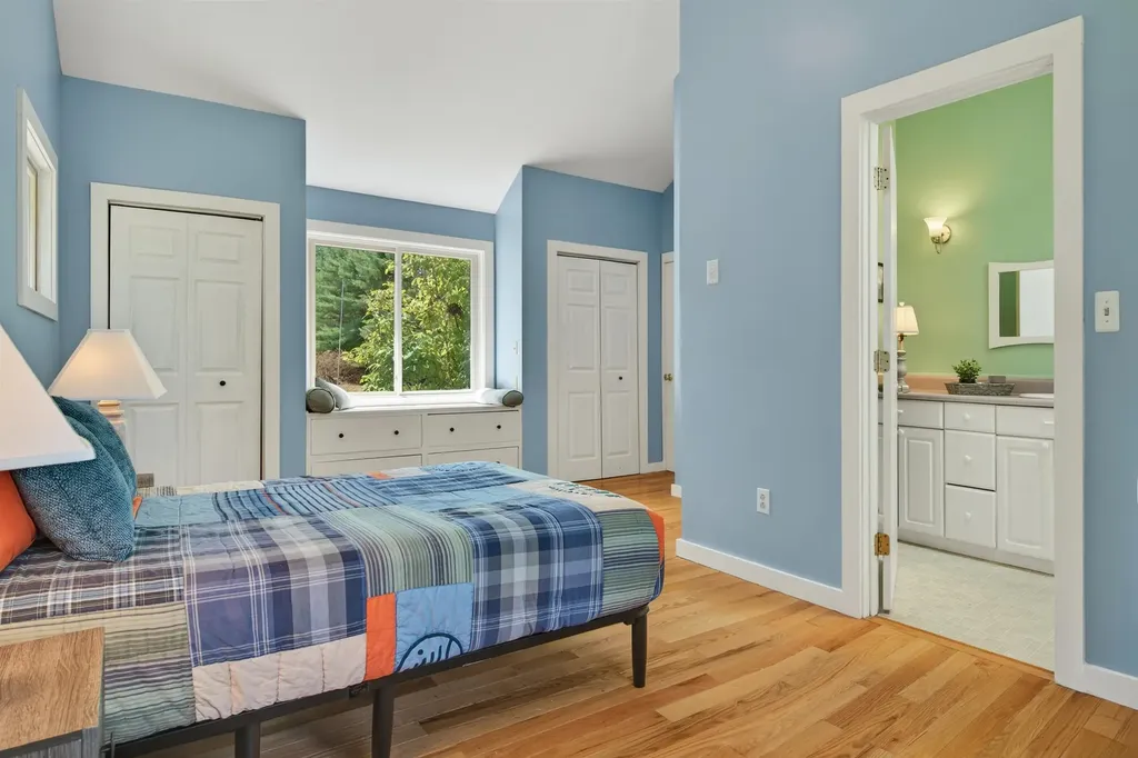 196 Old Sawmill Road Londonderry VT 05148