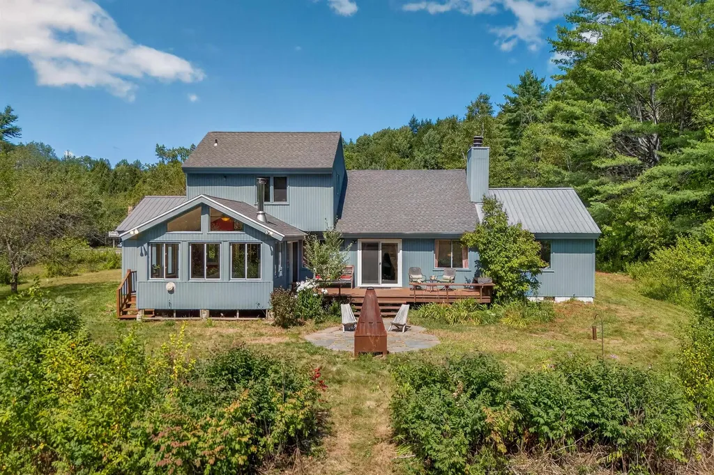 196 Old Sawmill Road Londonderry VT 05148