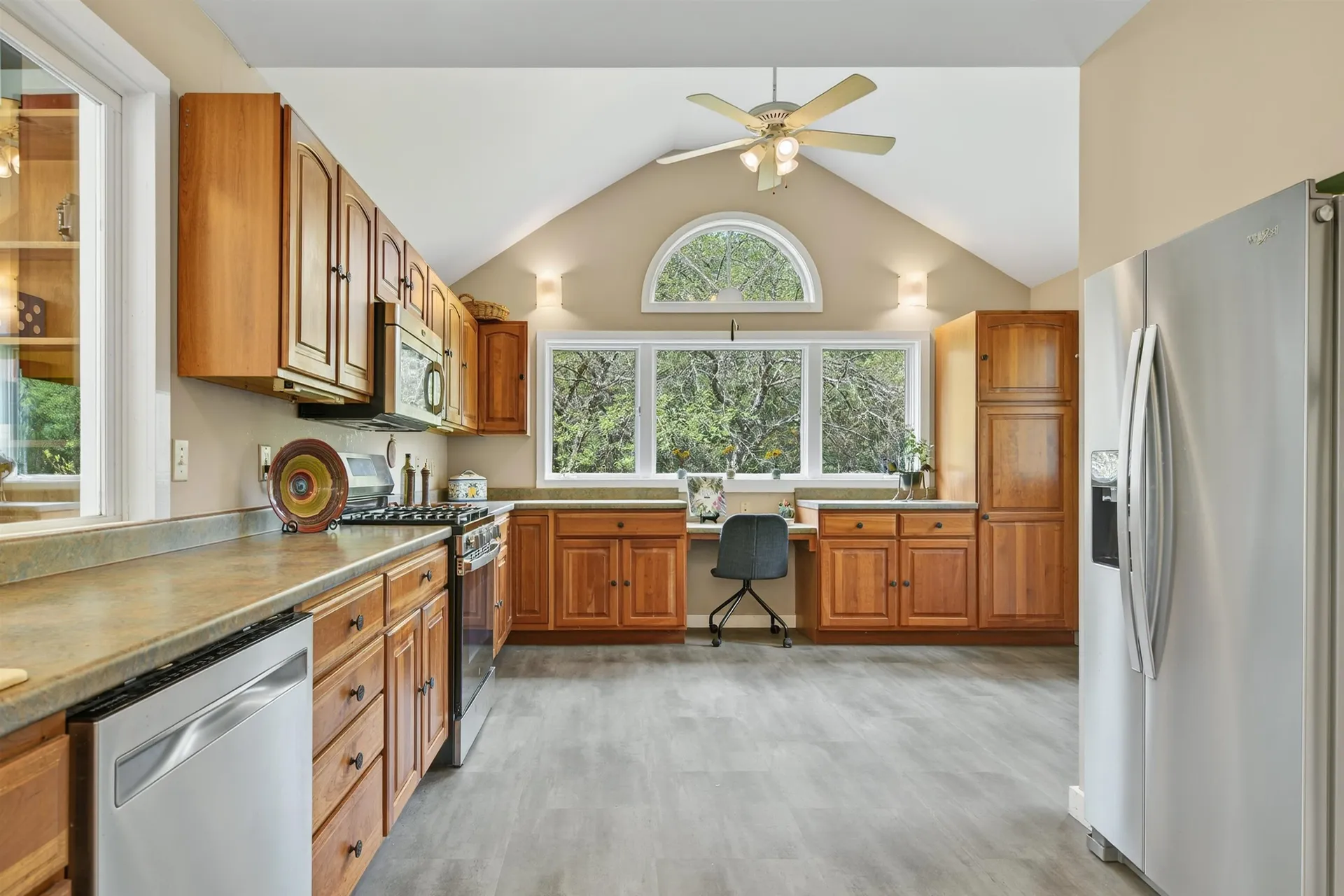 196 Old Sawmill Road Londonderry VT 05148