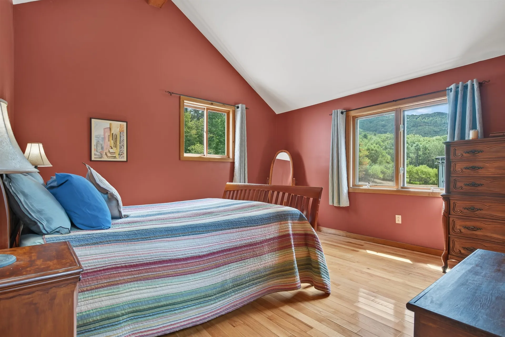 196 Old Sawmill Road Londonderry VT 05148