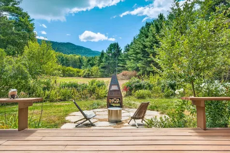 196 Old Sawmill Road Londonderry VT 05148