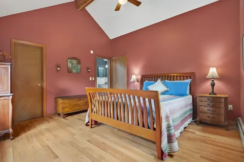 196 Old Sawmill Road Londonderry VT 05148