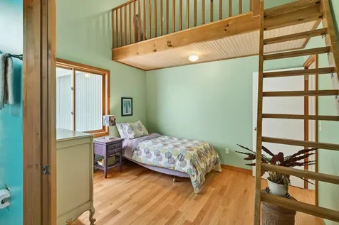 196 Old Sawmill Road Londonderry VT 05148